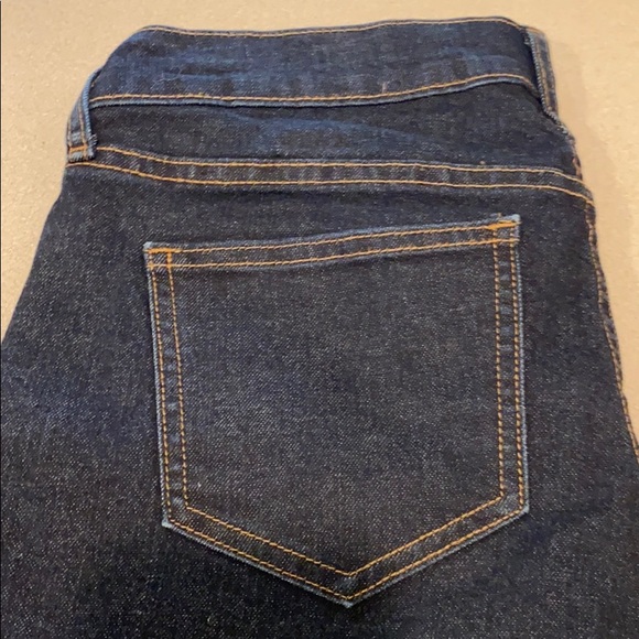 Old navy jeans - Picture 2 of 7
